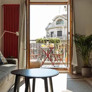 Sunny 2br Flat - Old Town View Bucharest